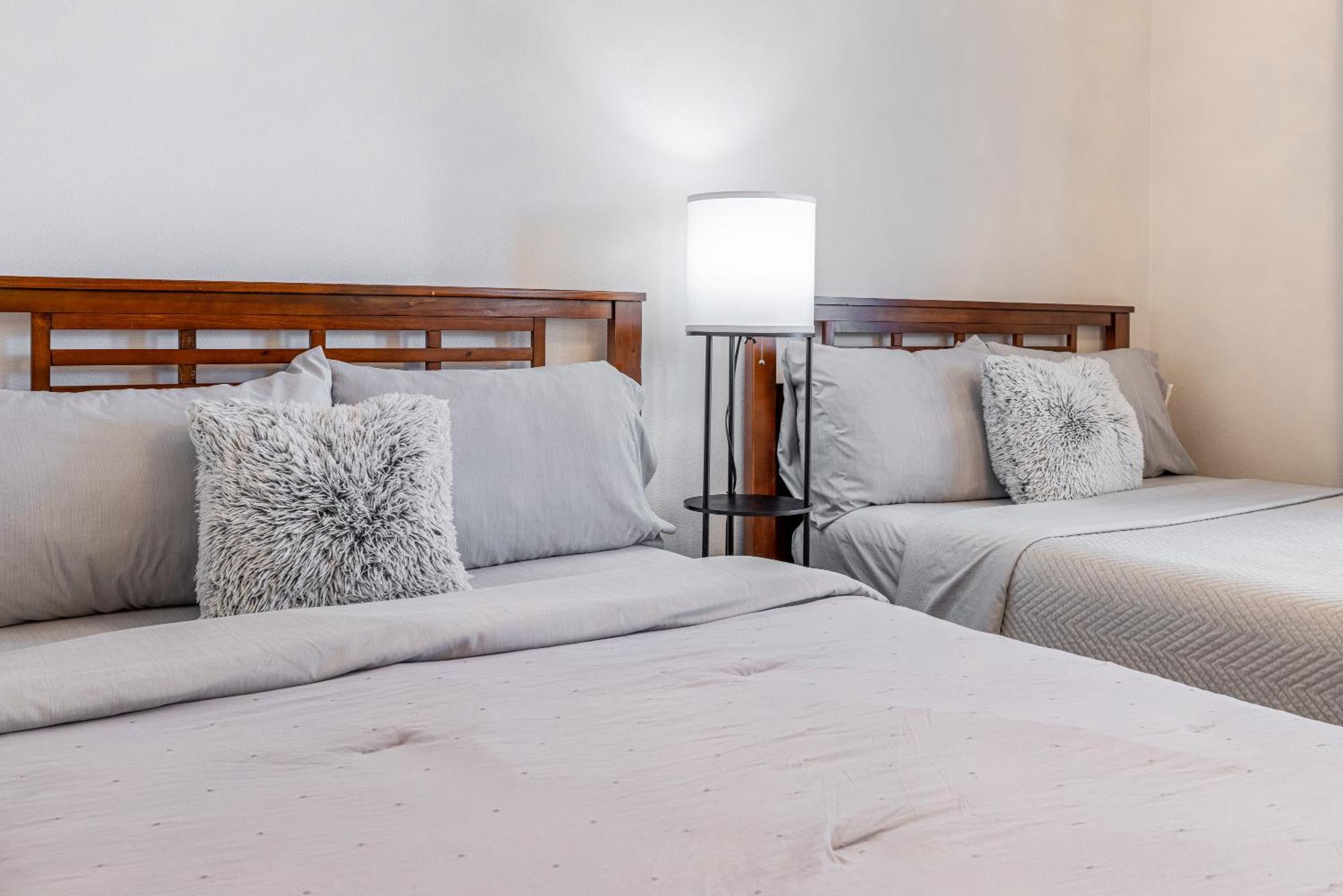 롱비치 2 Bed Ocean View Balconys Corner Unit Lb Convention Center 아파트 외부 사진